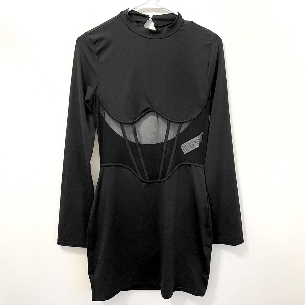 Black bodycon dress